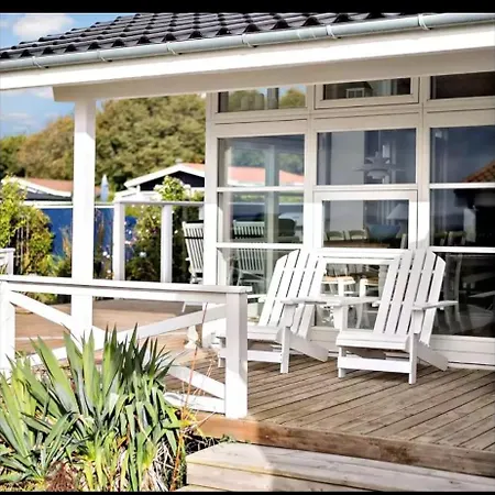 Semesterbostad Familjehus Nära Och Kustnaturupplevelser Karrebæksminde
